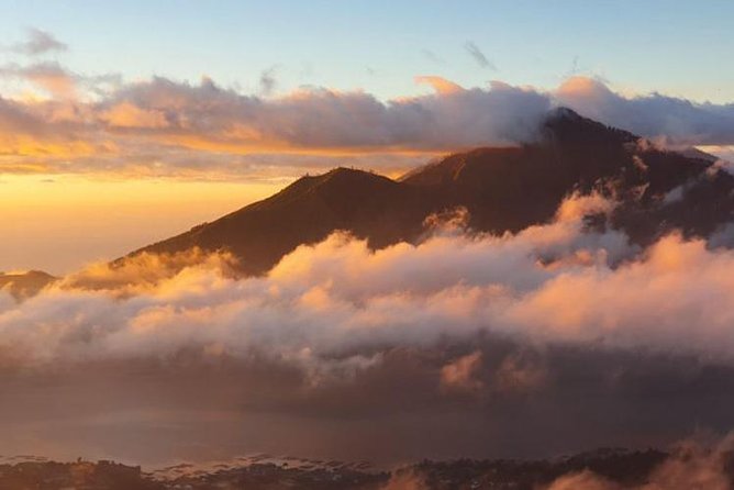 Batur Volcano Trekking - Guided Tours Vs. Independent Trekking