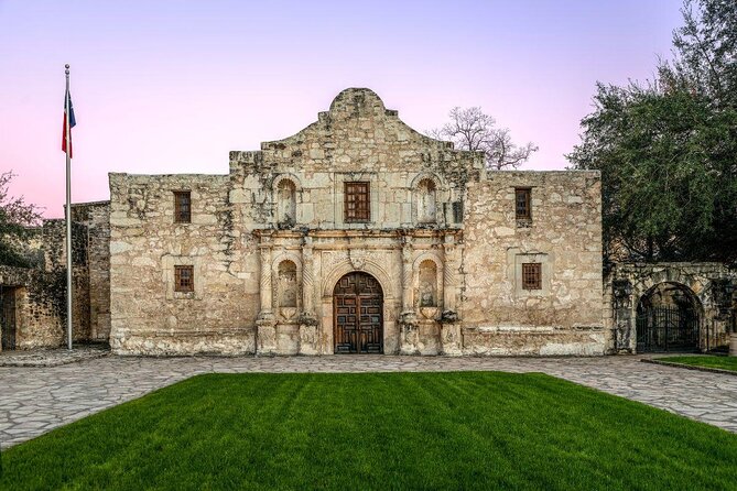 Best of San Antonio Small Group Tour With Boat Tower Alamo - Key Points