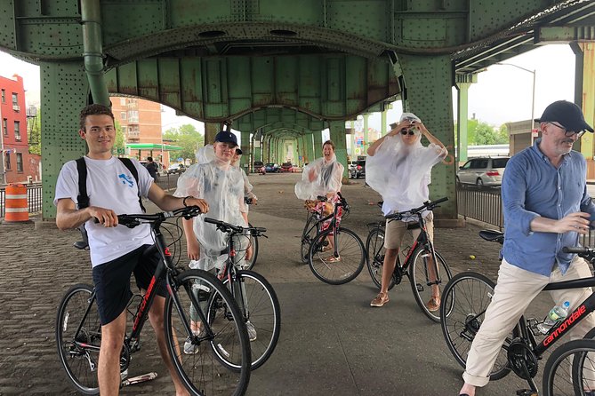 Brooklyn Neighborhoods Small-Group Bike Tour - Sum Up