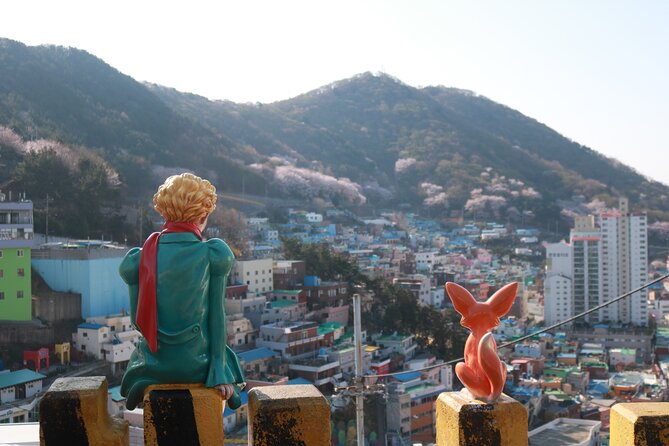 Busan Highlight Small Group Tour Including Gamcheon and Yonggugsa Temple - Common questions