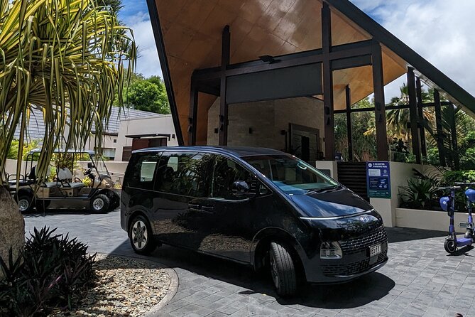 Cairns Airport to Port Douglas Private Transfers One Way - Sum Up