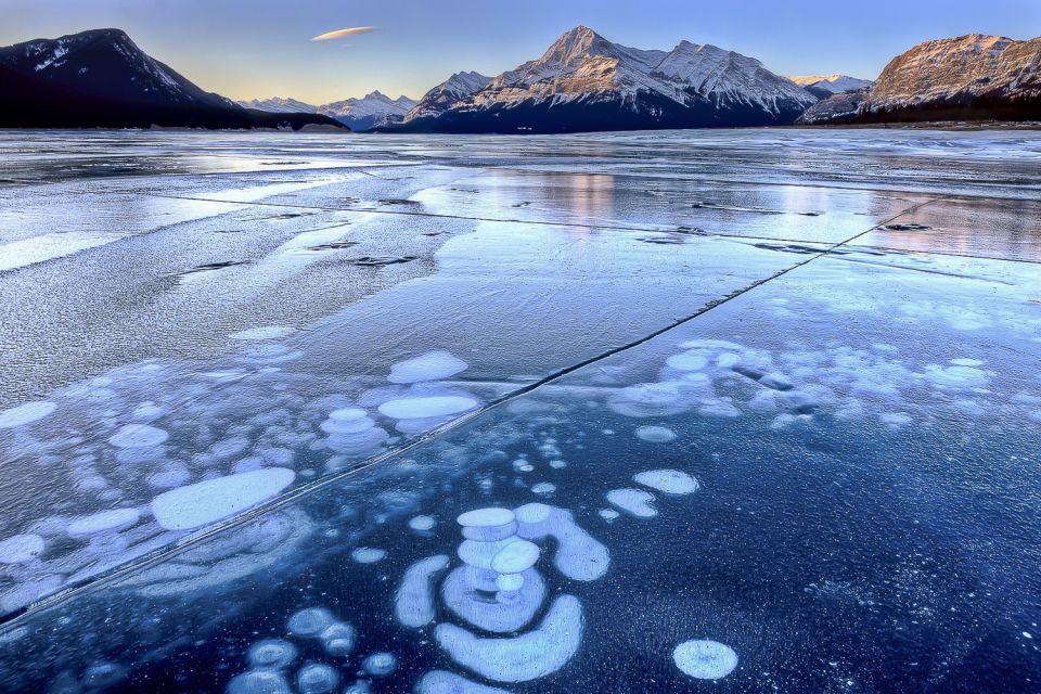 Canadian Rockies: Abraham Lake Ice Bubbles Helicopter Tour - Customer Reviews and Feedback