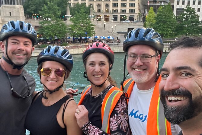 Chicago Highlights: The Loop Small-Group Cycling Tour - Common questions