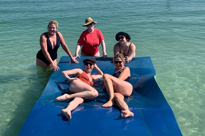 Clearwater Beach Private Pontoon Boat Tours - Common questions