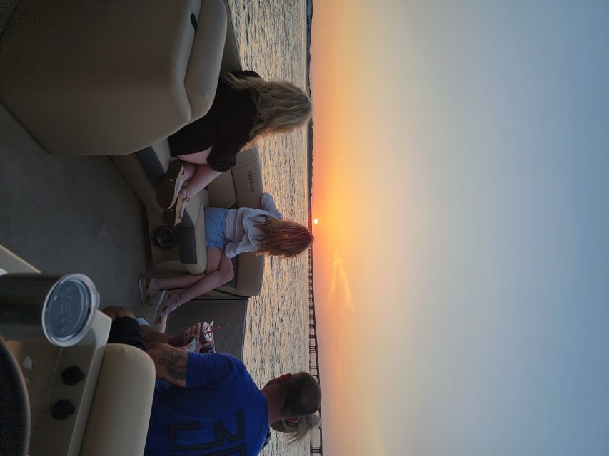 Destin and Fort Walton Beach: Private Sunset Cruise - Participant Selection and Date