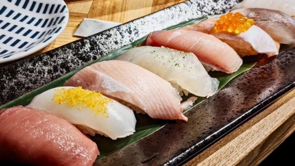【NEW】Sushi Making Experience Asakusa Local Tour! - Language and Instructor