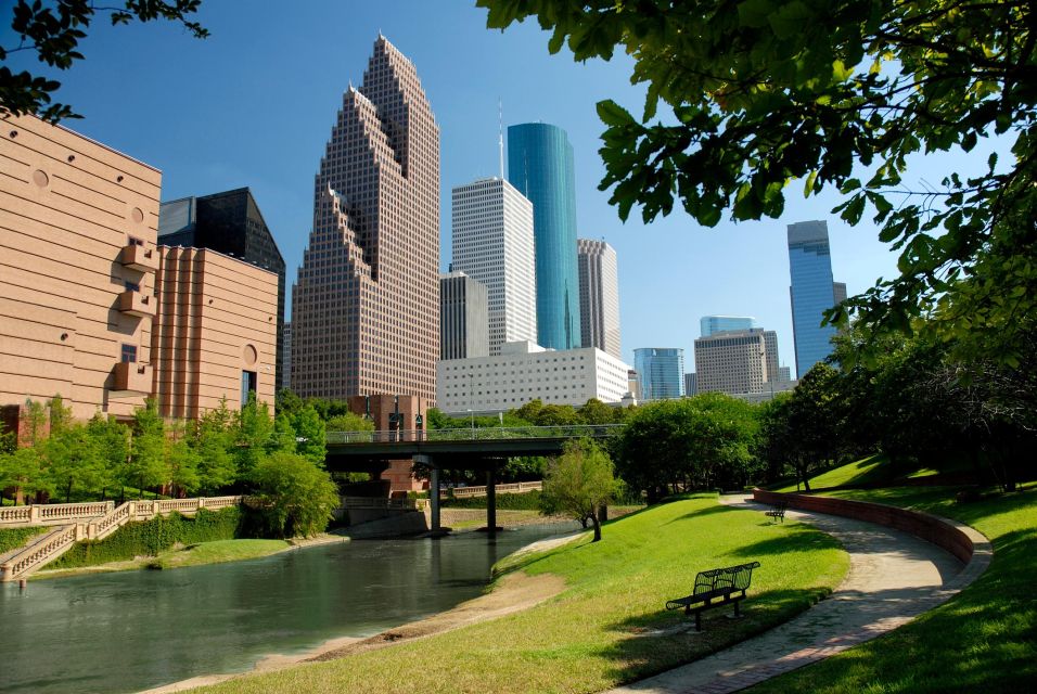 Family Adventure: Houston's Historic & Scenic Journey - Key Points
