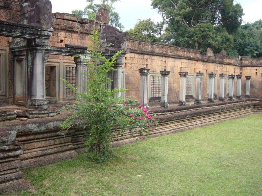 Full Day Angkor Complex From Sunrise by Tuk Tuk - Common questions