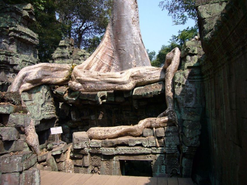 Full Day Angkor Temple Complex Plus Banteay Srei Tour - Confirmation and Tour Details