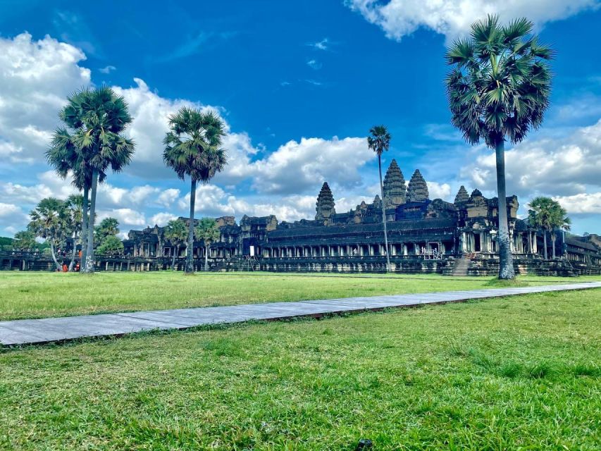 Full-Day Angkor Wat Sunrise Private Tour by Tuk Tuk - Booking and Payment
