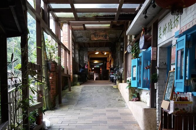 Full-Day Private Tour Taipei Tamsui-Kavalan and Shiding Old Street - Booking Information