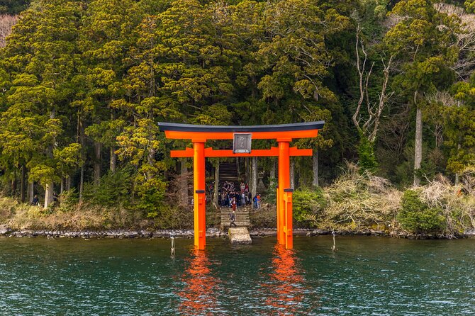 Guided Private Day Tour: Lake Ashi Cruise & Hakone Highlights - Sum Up