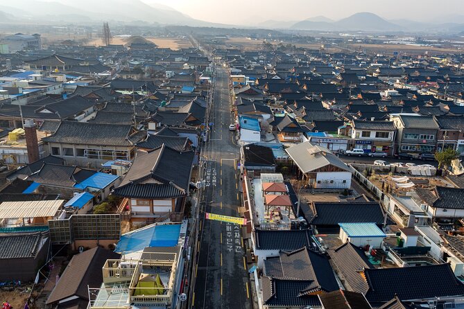 Gyeongju UNESCO Sites Private Tour With Licensed Tour Guide - Customer Reviews Overview