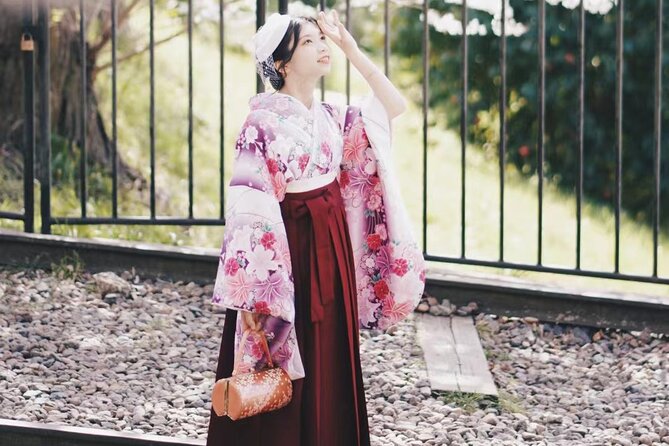 Hakama for an Unforgettable Graduation - Capturing Graduation Memories in Hakama