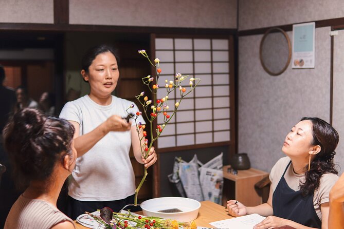 Hands-On Ikebana Making With a Local Expert in Hyogo - Common questions