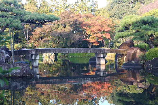 HIMEJI CASTLE Custom Tour With Private Car and Driver (Max 9 Pax) - Support and Assistance