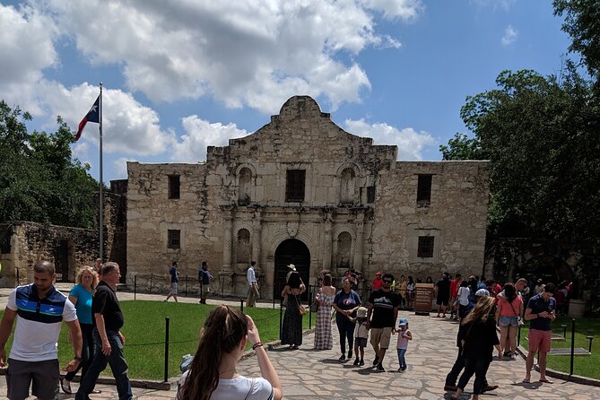 Historic Downtown & Riverwalk Walking Tour - Common questions