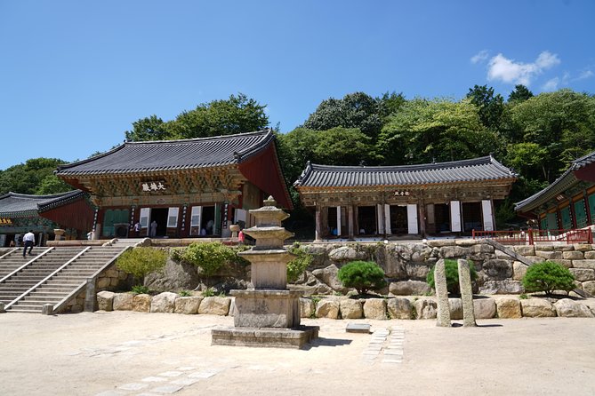 History of Busan: Bokcheon Museum & Beomeosa Temple - Beomeosa Temples Architectural Marvels