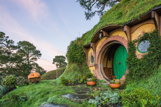 Hobbiton Movie Set Banquet Experience Private Tour From Auckland - Common questions