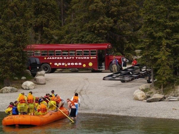 Jasper: Jasper National Park Easy 2-Hour Rafting Trip - Additional Details