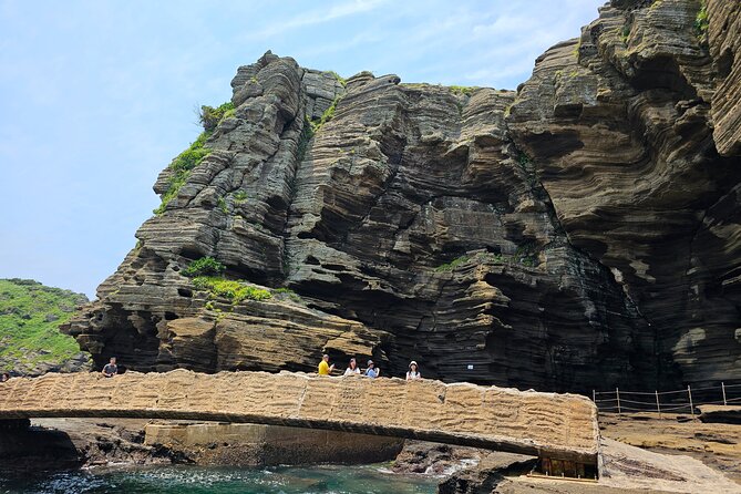 JEJU Day Tour (West & South) - Depart Airport , Finish Anywhere - Customer Support