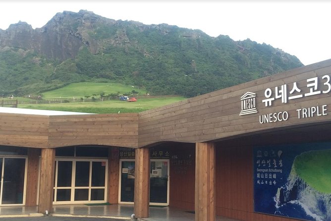 Jeju Private Full Day Tour of UNESCO Day Tour - Tour Description and Itinerary