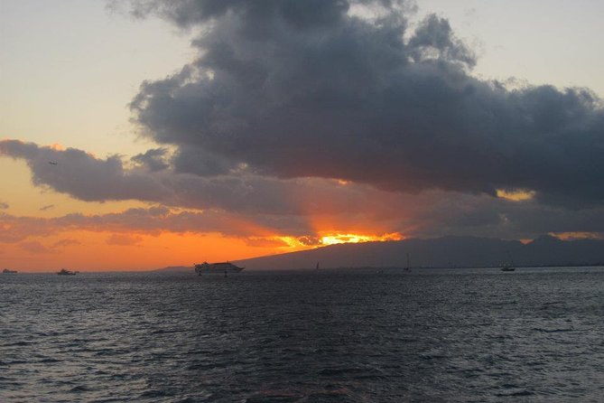 Kona-Kohala Coast Sunset Sail by Catamaran - Viator Support