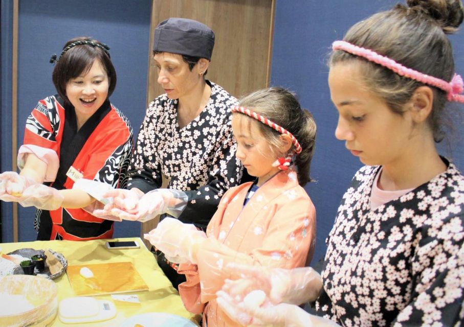 Kyoto: Cooking Class, Learning How to Make Authentic Sushi - Accessibility and Assistance