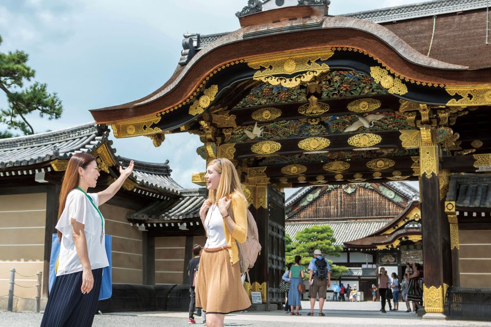 Kyoto: Nijo-jo Castle and Ninomaru Palace Guided Tour - Tour Itinerary