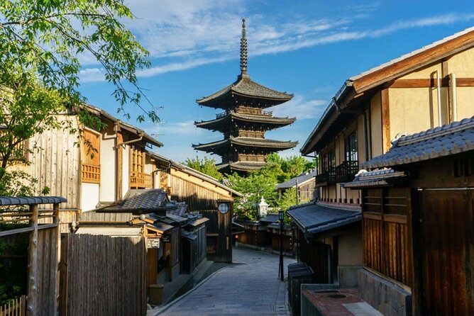 Kyoto's Higashiyama: Tradition, Art & Religion Tour - Sum Up