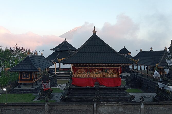 Lempuyang Temple Tirta Gangga East Bali Private Guided Tour - Traveler Assistance