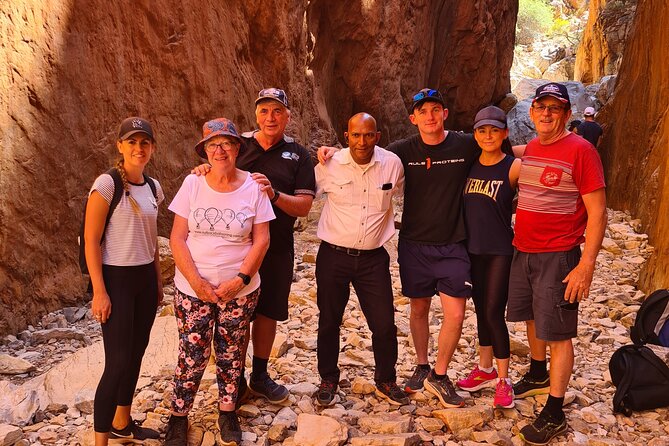 MacDonnell Ranges and Alice Town Highlights Full-Day Tour - Adventure Activities