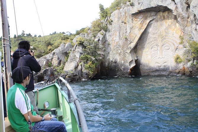 Maori Rock Carvings Scenic Cruise - Sum Up