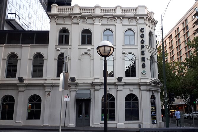 Melbourne Historical Walking Tour: Crime, Gangsters & Lolly Shops - Common questions