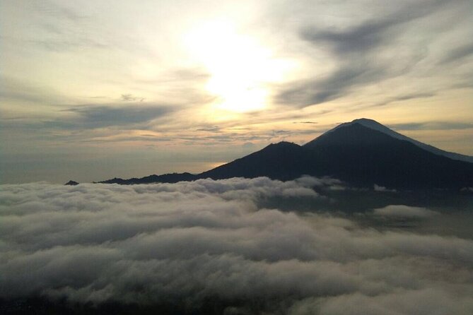 Mount Batur Sunrise Trekking With Private Guide and Breakfast - Safety Measures and Tips
