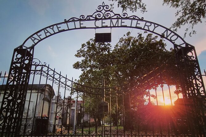 New Orleans Garden District and Cemetery Bike Tour - Directions