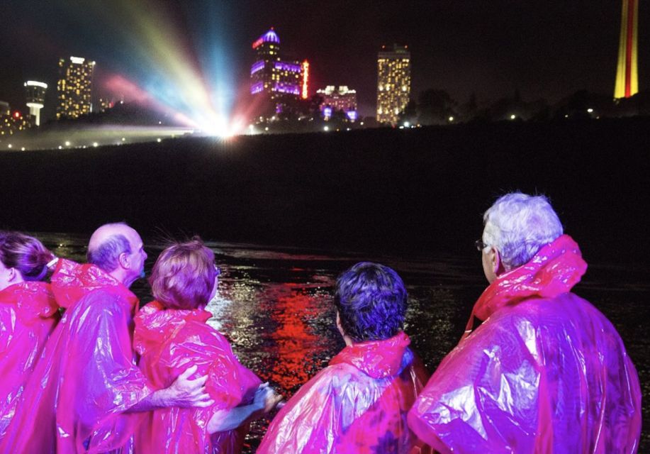 Niagara Falls, Canada: Evening Fireworks Cruise - Important Information