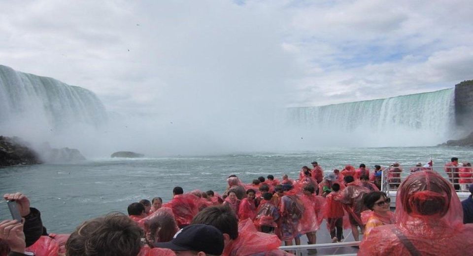 Niagara Falls Tour From Niagara Falls, Canada - Common questions