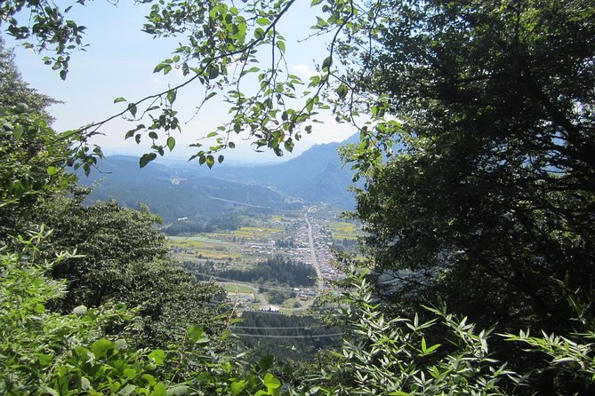Old Nakasendo Trekking From Karuizawa-Beyond Sugahi Pass to Sakamoto Hotel- - Responsible Tourism Practices