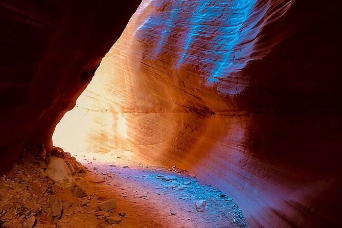 Peekaboo Slot Canyon 4WD Tour - Safety and Requirements