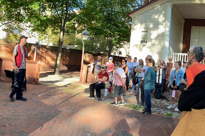 Philadelphia Old City Tour With Comedy Magician Guide - Additional TOUR Tips