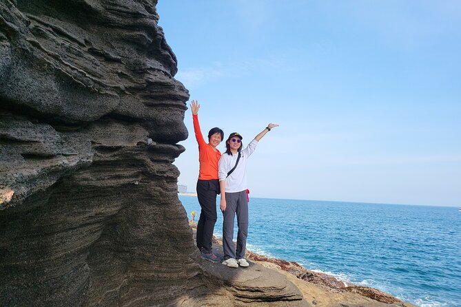 Private Day Tour East & South & West of Place in Jeju Island - Customer Feedback