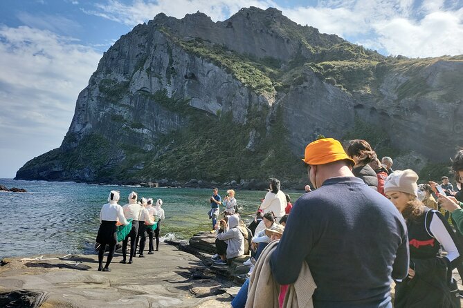 Private Day Tour for Stay Seogwipo Area Customers in Jeju Island - Common questions