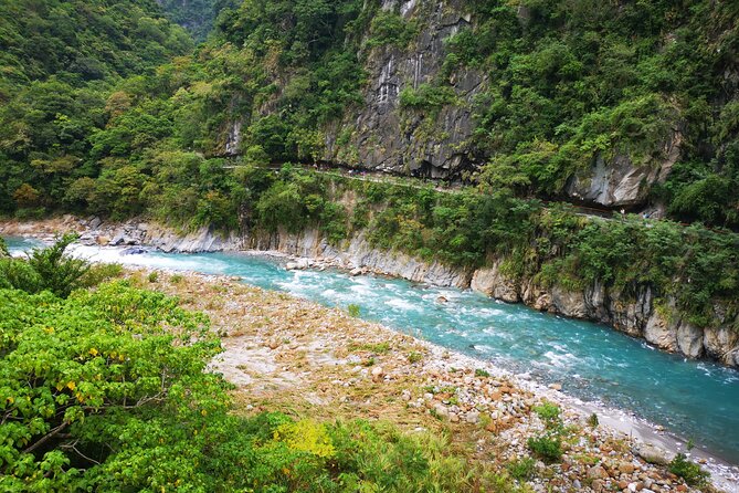 Private Full Day Tour in Taroko Gorge With Pick up - Additional Tour Information