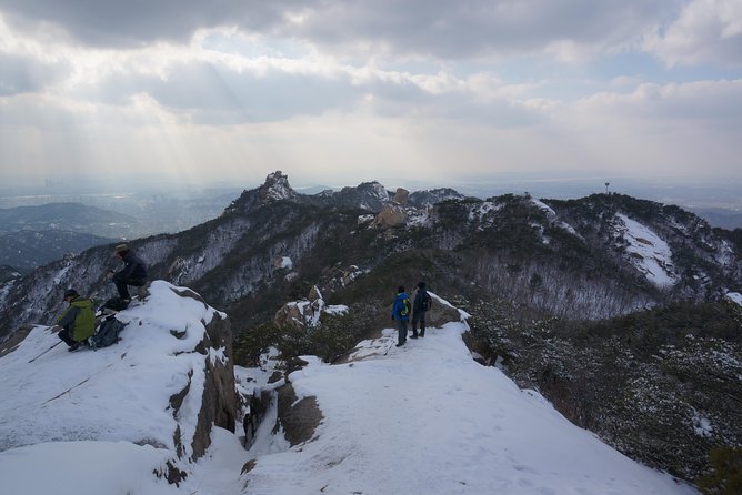 Private Hiking Tour to Bukhansan Peak(Baegundae: 836.5m) With Mountain Expert - Common questions