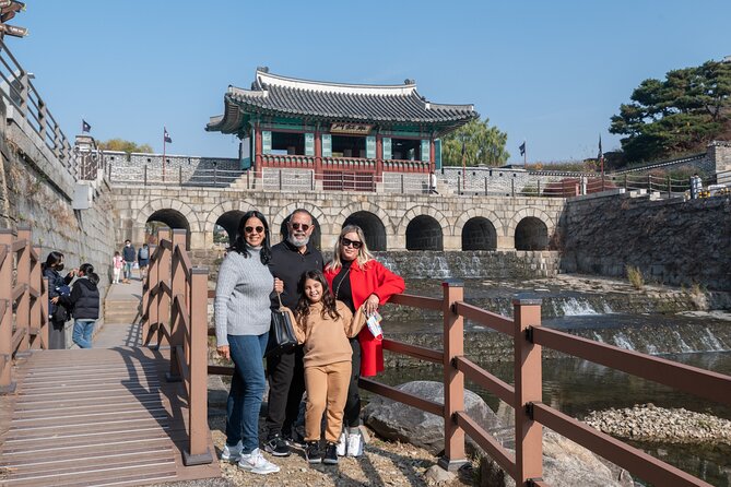 Private Tour Around Suwon UNESCO Fortress and Korea Folks Village - Common questions