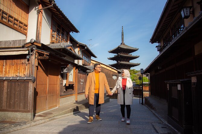 Private Vacation Photographer in Kyoto - Capturing Kyotos Beauty Through Photography