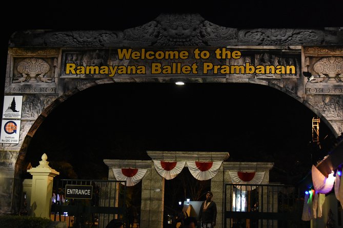 Ramayana Ballet Performance In Prambanan Temple With Dinner - Common questions