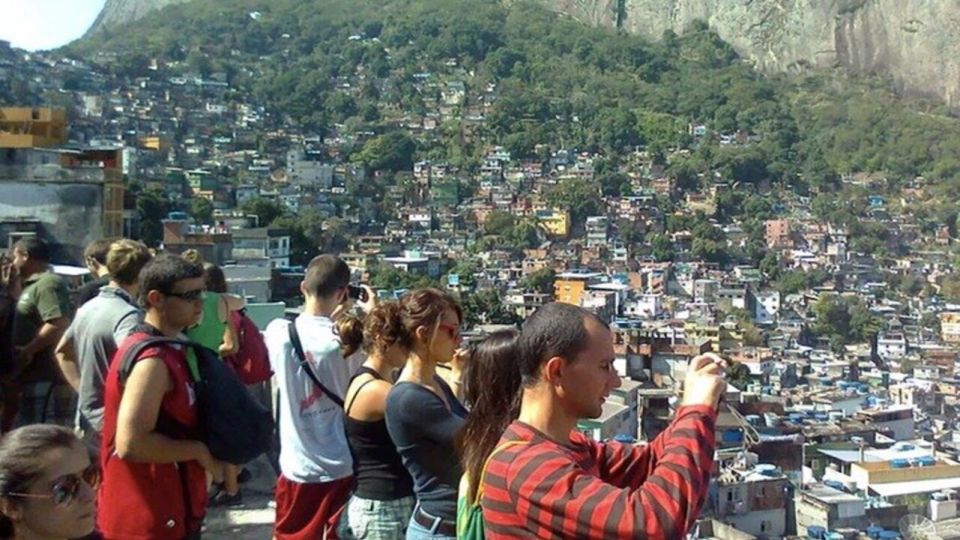 Rio: Favela Walking Tour of Rocinha With a Resident Guide - Reviews