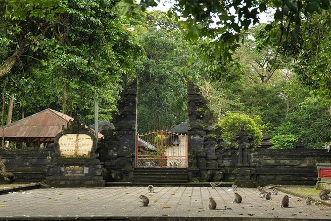 Royal Family Temple, Monkey Forest, and Tanah Lot Sunset Tour - Sum Up